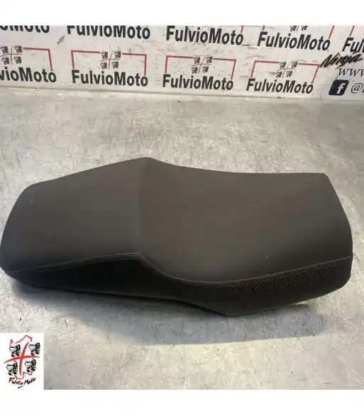 Selle YAMAHA FAZER 600 – 2000 Populaire