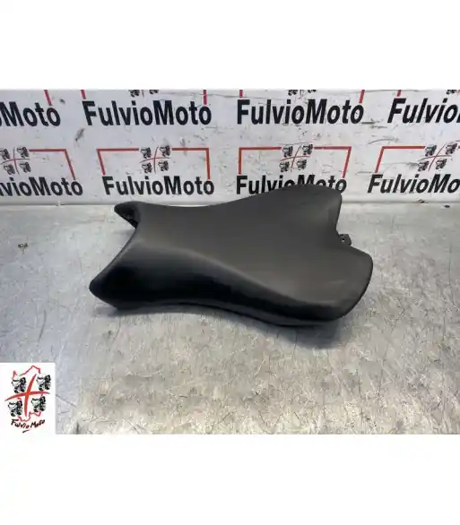 Solde Selle TRIUMPH STREET TRIPLE 660 – 2019
