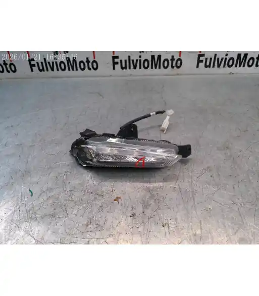 Clignotant Droit KYMCO CV3 550 – 2023 Paiement Sécurisé