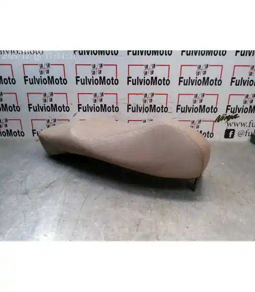 Selle PIAGGIO vespa gts 250 – 2006 Populaire