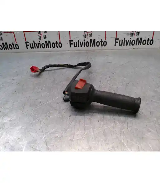 Commodo Droit BULLIT 125 – 2021 Bon Marché
