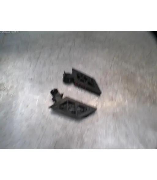 Cale-pieds Paire PEUGEOT KISBEE 50 – 2023 Acheter Direct