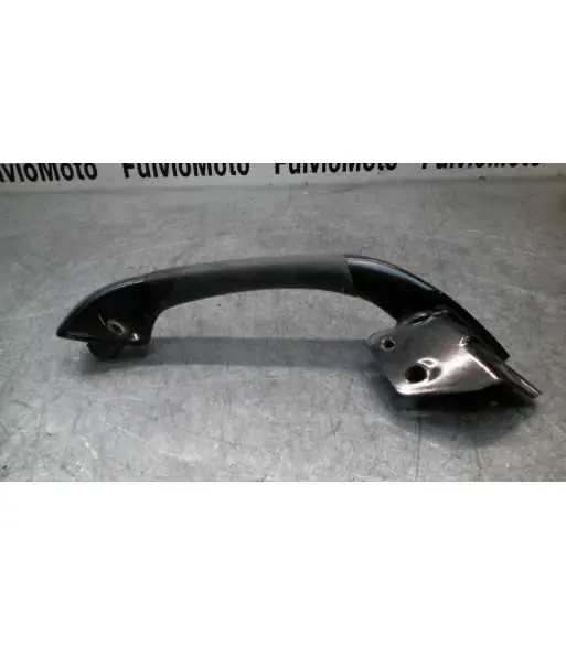 Barre maintien passager Droit PIAGGIO MP3 400 – 2010 Prix Choc