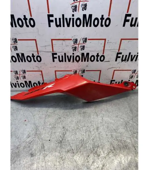 Affaire À Saisir Flanc de selle Droit HONDA CBR 500 – 2016