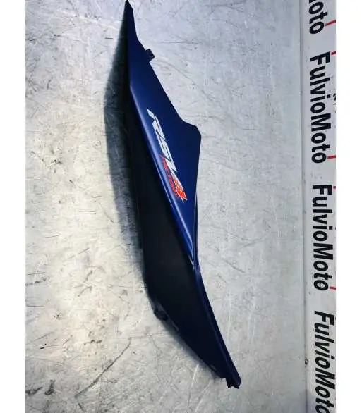 Flanc de selle Droit APRILIA RSV4 FACTORY 1100 – 2023 Usine Directe