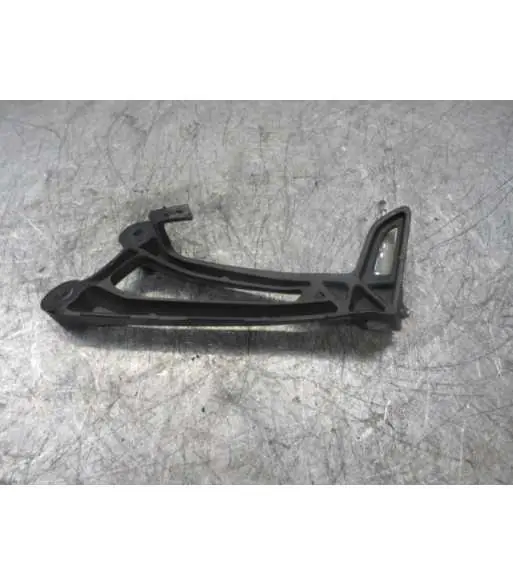 Authentique Platine repose pied Arrière Droit YAMAHA MT07 700 – 2014