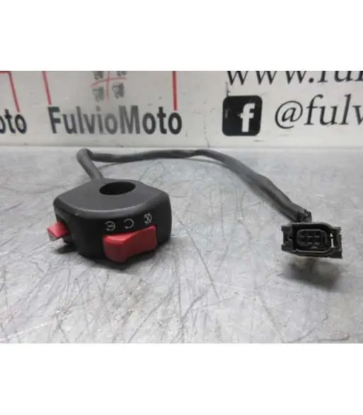 Remise Commodo Droit TRIUMPH STREET TRIPLE 765 – 2021