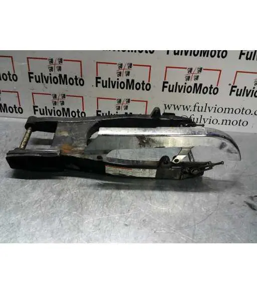 Bras oscillant SUZUKI MARAUDER 800 – 1998 Seulement Aujourd&rsquo;hui