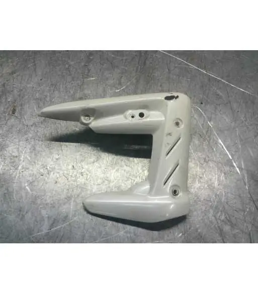 Promotion Ouïe de réservoir Droit TRIUMPH STREET TRIPLE 675 – 2008