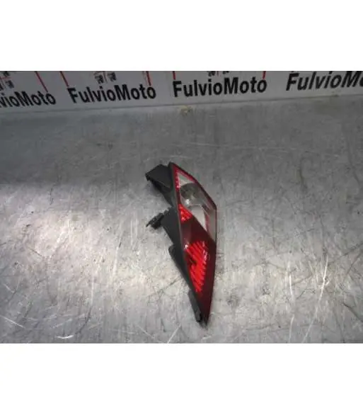 Acheter Direct Feu Arrière Gauche PEUGEOT SATELIS 125 – 2010