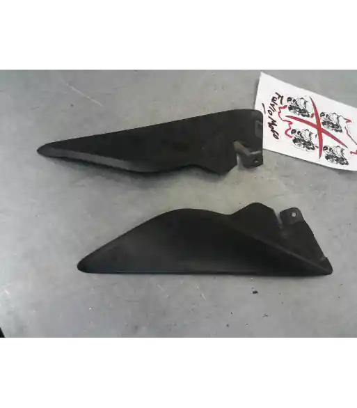 Interieur de flanc – TRIUMPH SPEED TRIPLE 1050 – 2011 Prix Cassé