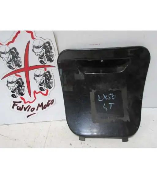 Cache divers – VESPA LX 50 – 2014 Marque