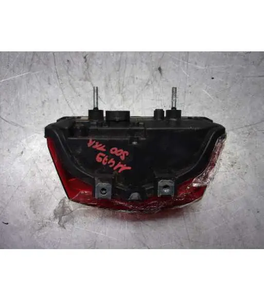 Feu stop – BENELLI TRK 502 – 2019 Marque
