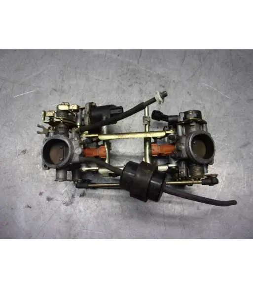 Rampe injection – SUZUKI DL V-STROM 650 – 2004 Quantité Limitée