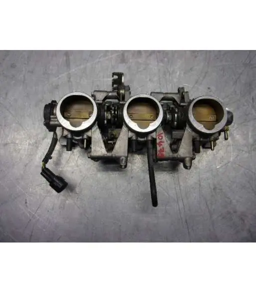 Prix Réduit Rampe injection – TRIUMPH DAYTONA 675 – 2008