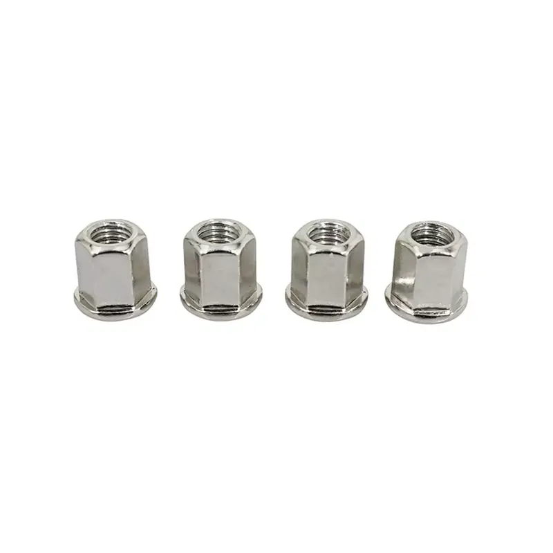 Ecrou de Culasse – 7mm Long à collerette (jeu de 4) Quantité Limitée