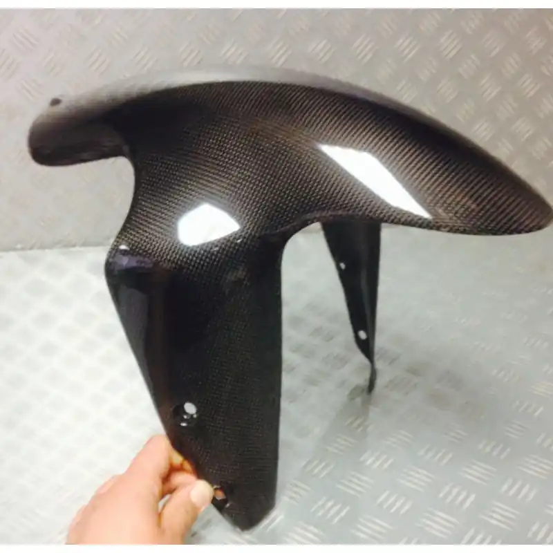 Commander Maintenant GARDE BOUE AVANT DUCATI CARBONE 848 1098 1198 – NEUF –