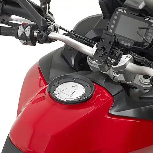 Fixation de réservoir pour sacoches de réservoir TANKLOCK Givi Promotion Saisonnière