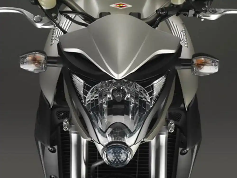 Vente Directe Déflecteurs d&rsquo;origine Honda CB 1000 R au look titane