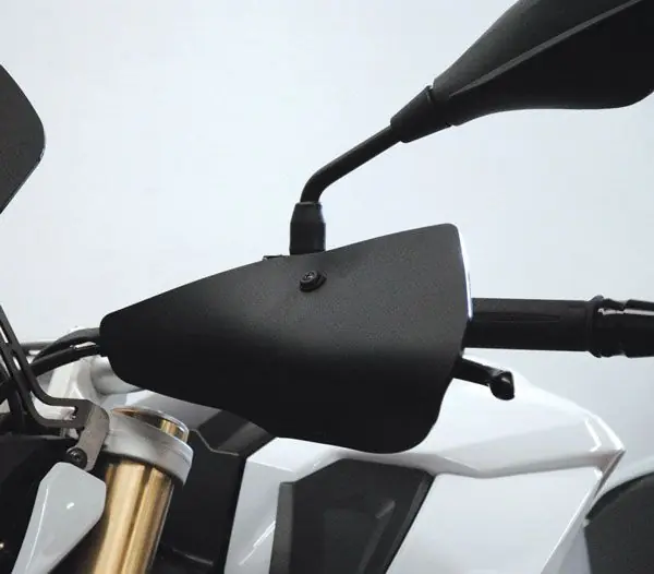 Affaire À Saisir Protège-mains pour BMW F 800 R (09-19), noir mat