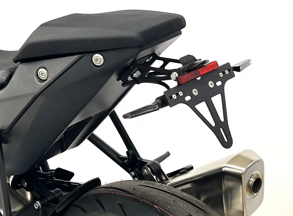 Vente Directe alpha Technik Kennzeichenhalter für KTM 990 Duke / 1390 Super Duke R, ab Modelljahr 2024-, Typ: KTM